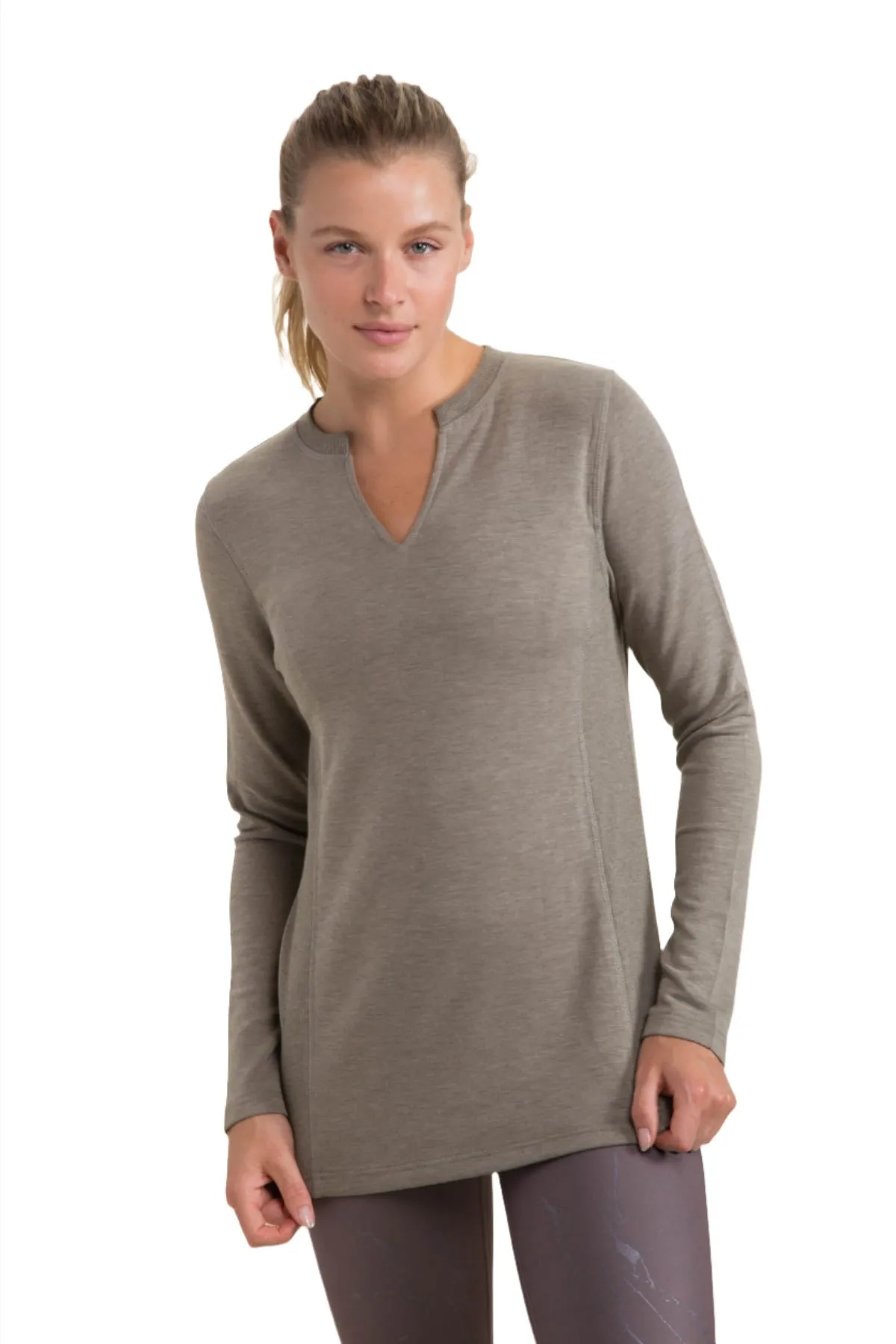Mono B Split Collar Long Sleeve Tee KT-A1040