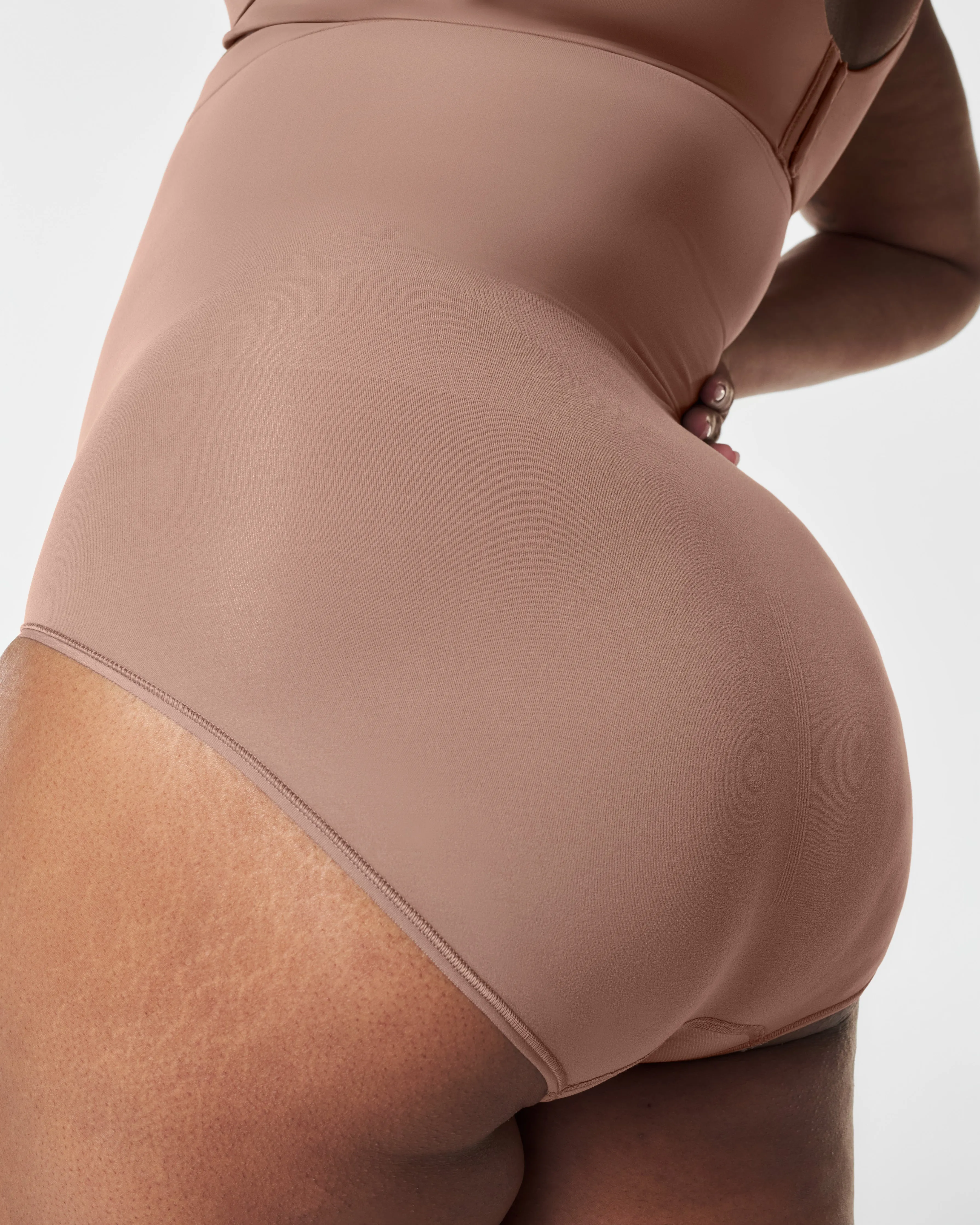 SPANXsculpt™ Seamless Power High-Waisted Brief