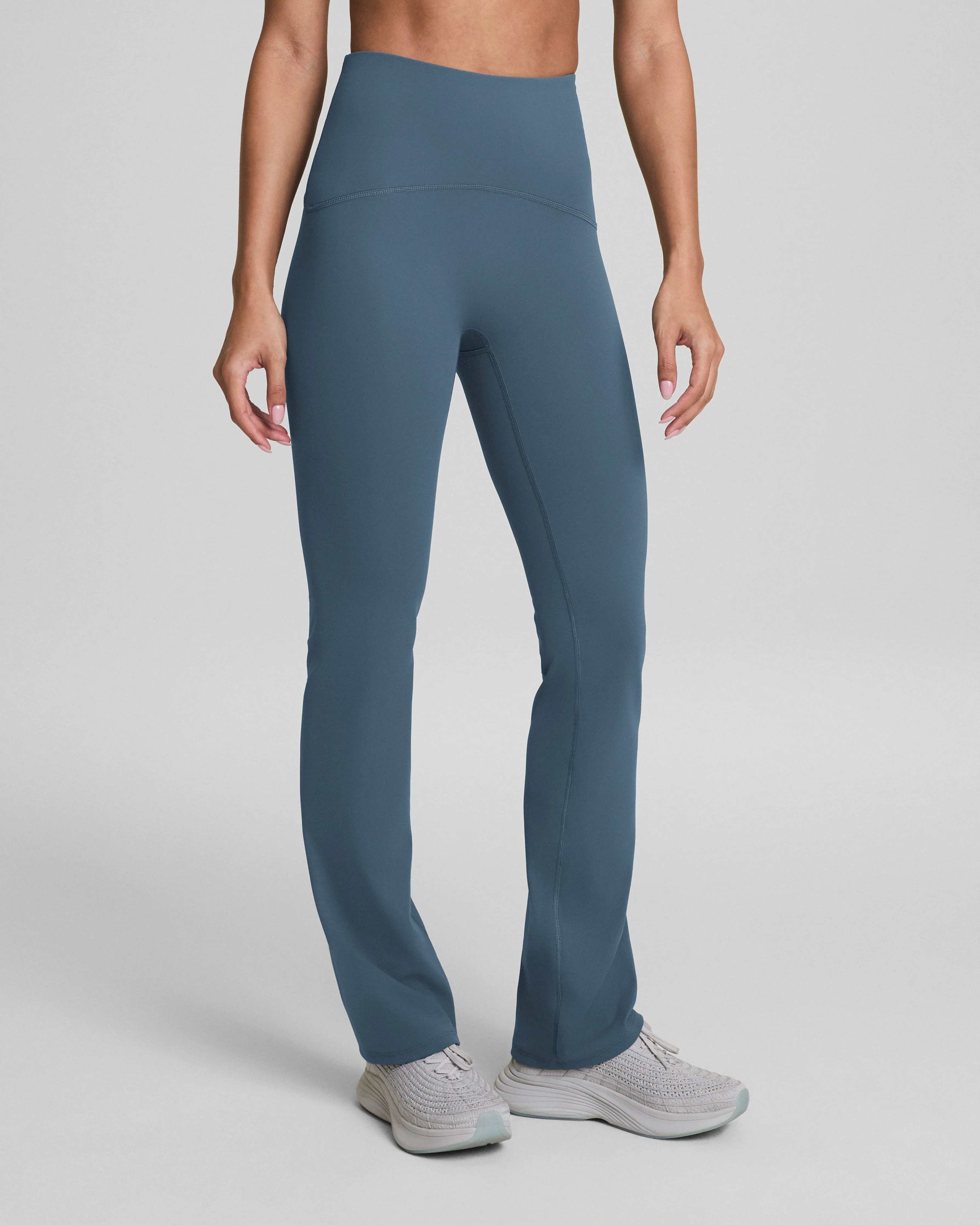 SPANXshape™ Booty Boost® Flare Pant