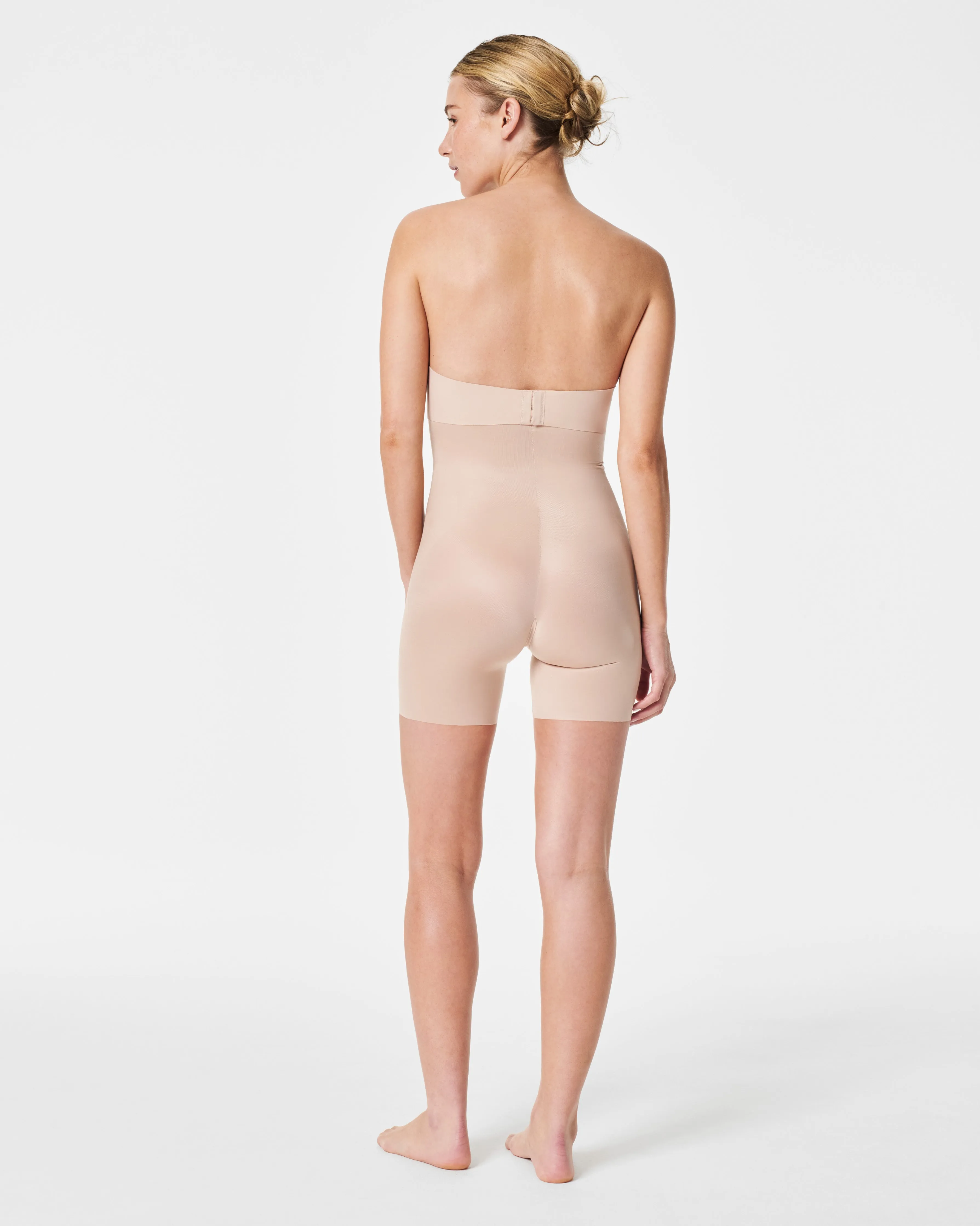 SPANXshape™ Invisible High-Waisted Mid-Thigh Short
