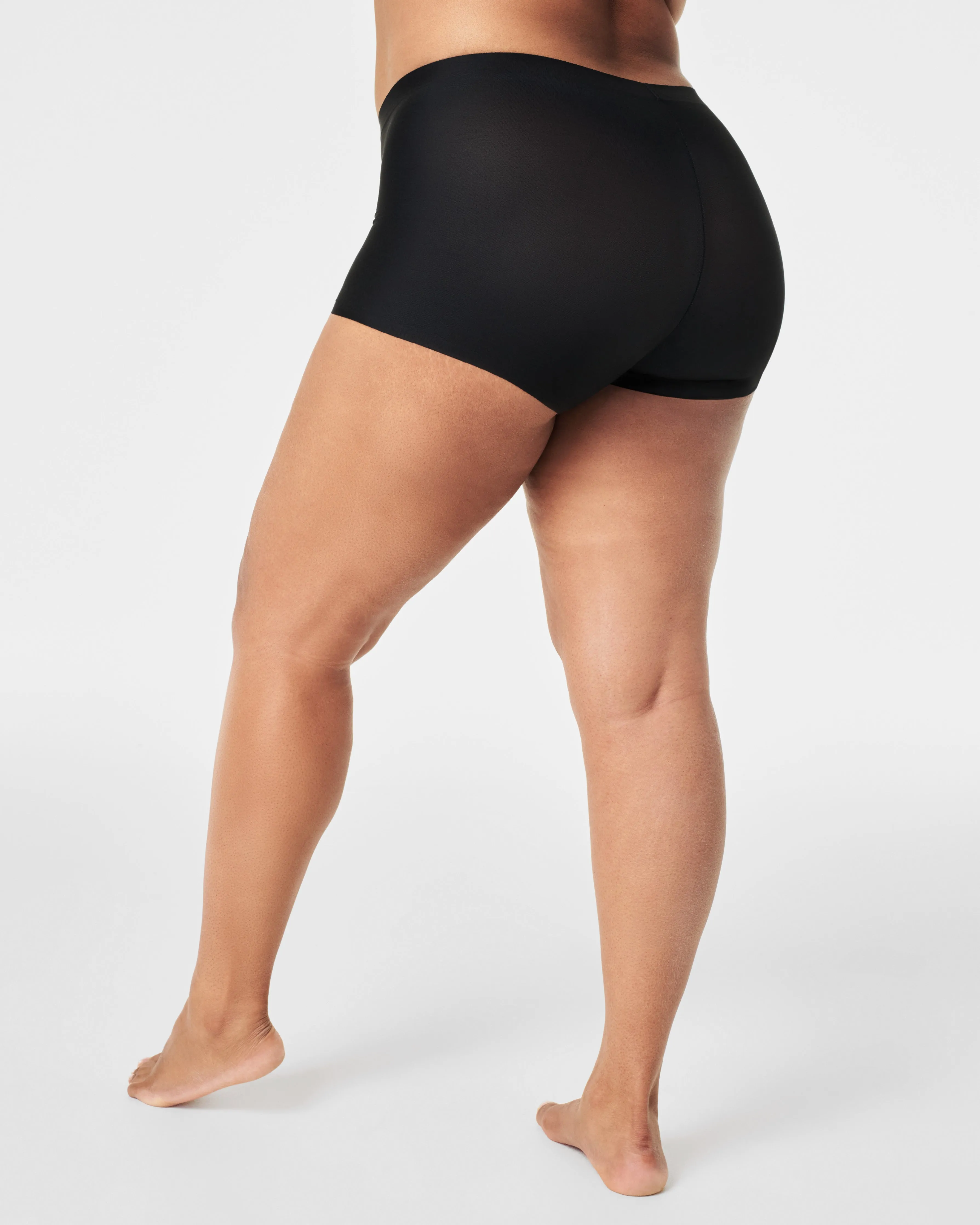 SPANXshape™ Sheer Control Boyshort