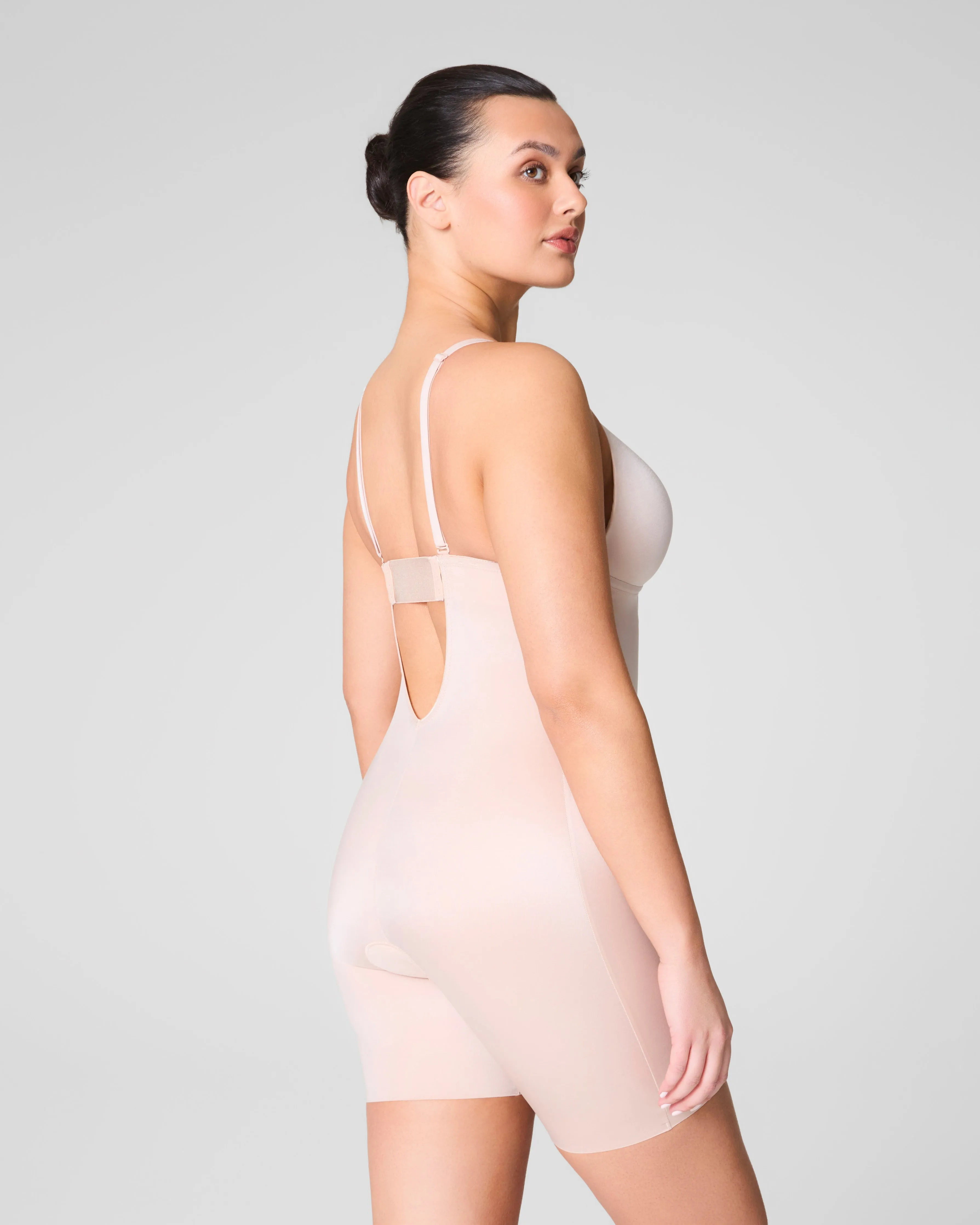 SPANXshape™ Suit Your Fancy Plunge Low-Back Mid-Thigh Bodysuit
