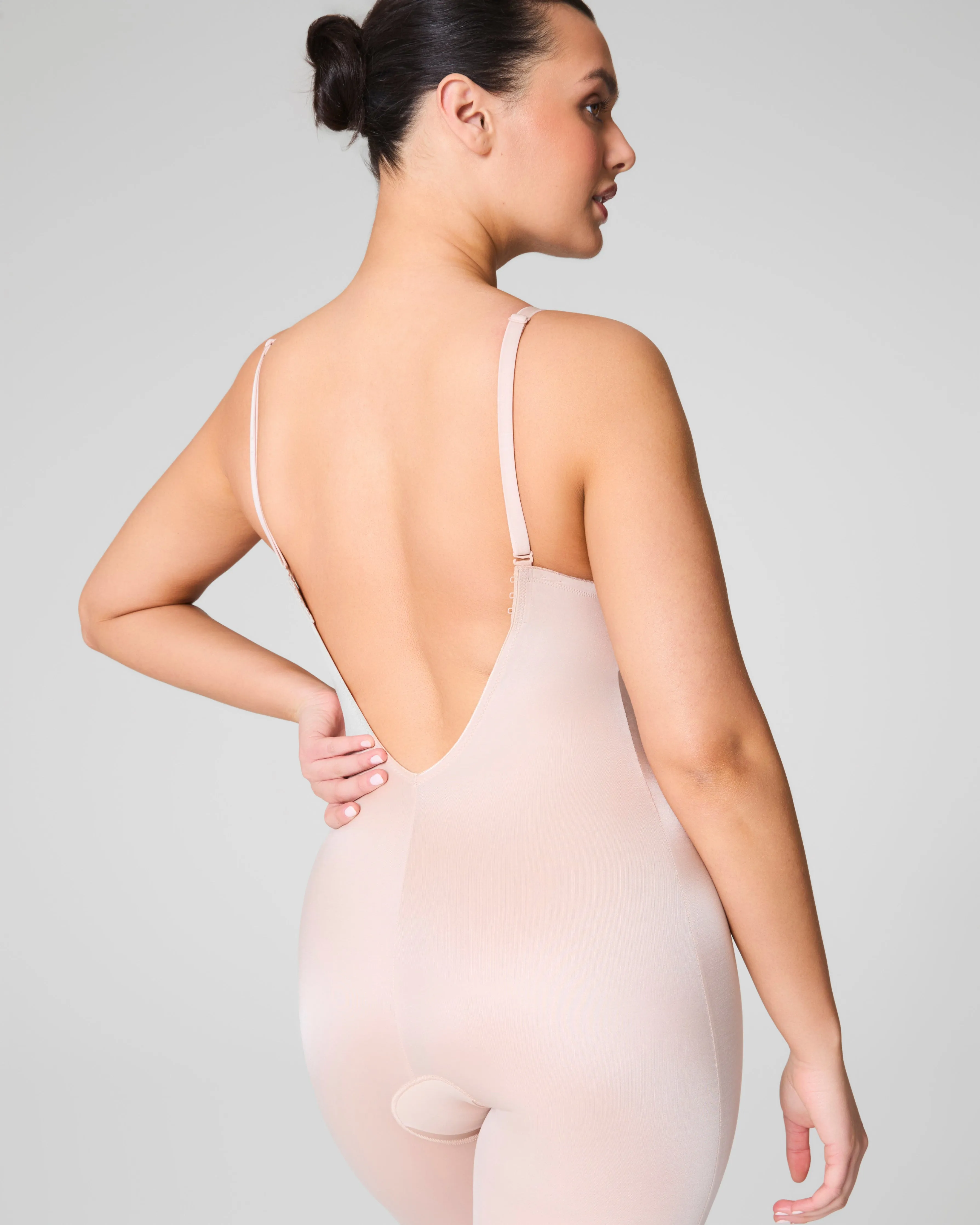 SPANXshape™ Suit Your Fancy Plunge Low-Back Mid-Thigh Bodysuit