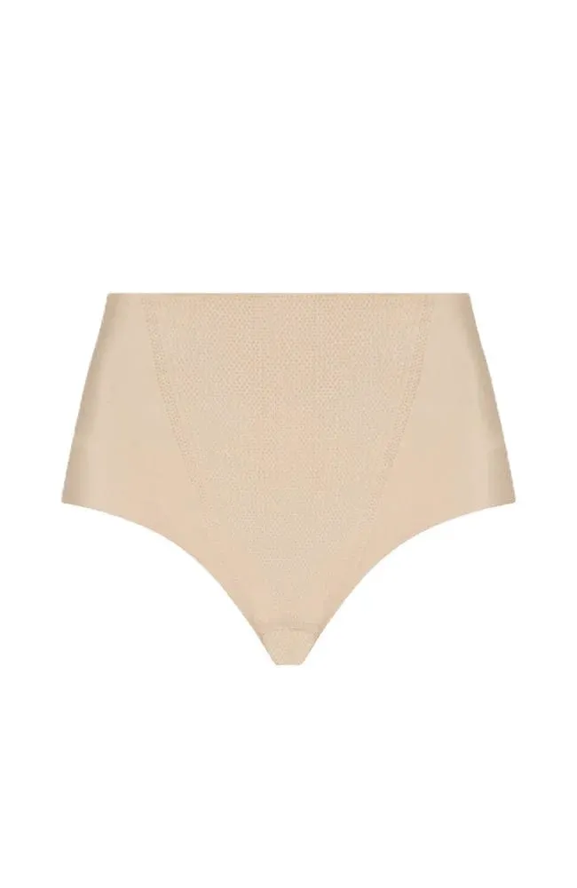 Zone Smoothing Thong